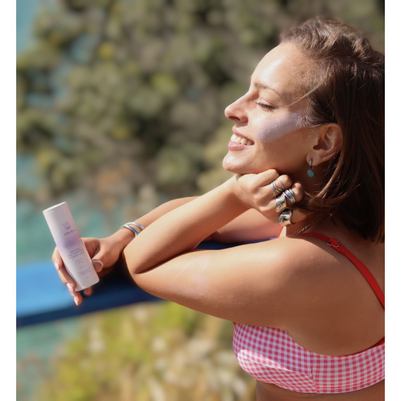 Natural Zinc Sunstick Radiant Lilac SPF 30